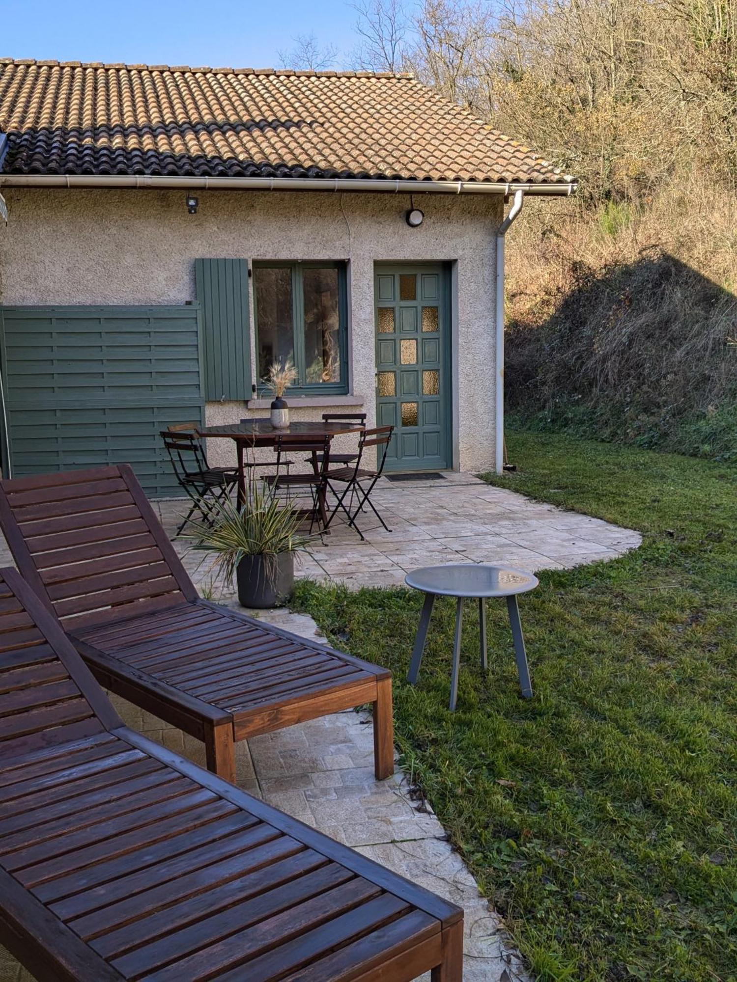 Camping Les Berges Du Doux Colombier-le-Vieux Luaran gambar