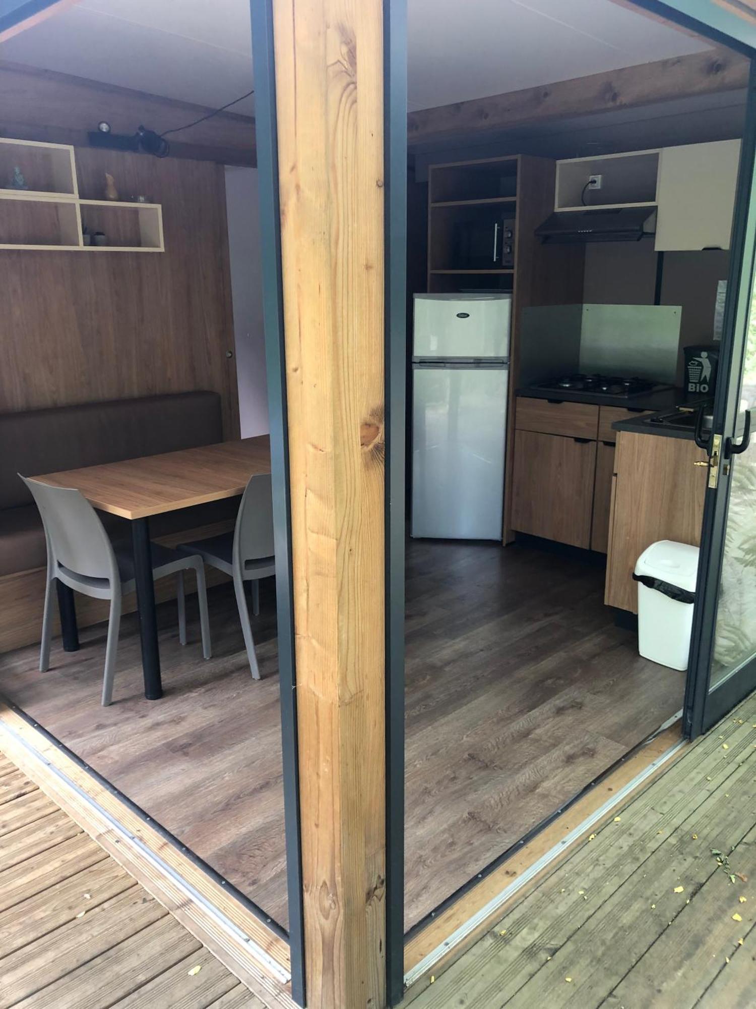 Camping Les Berges Du Doux Colombier-le-Vieux Luaran gambar