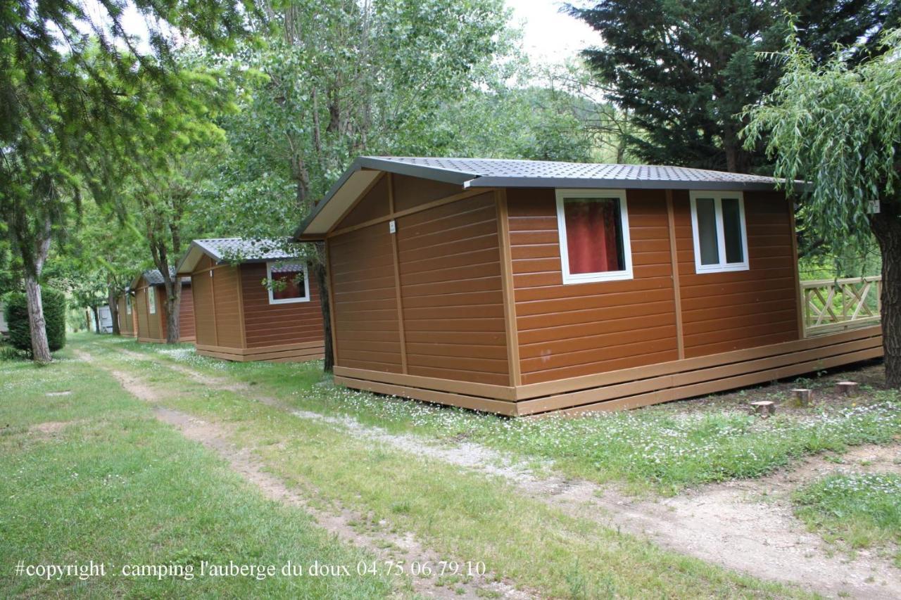 Camping Les Berges Du Doux Colombier-le-Vieux Luaran gambar